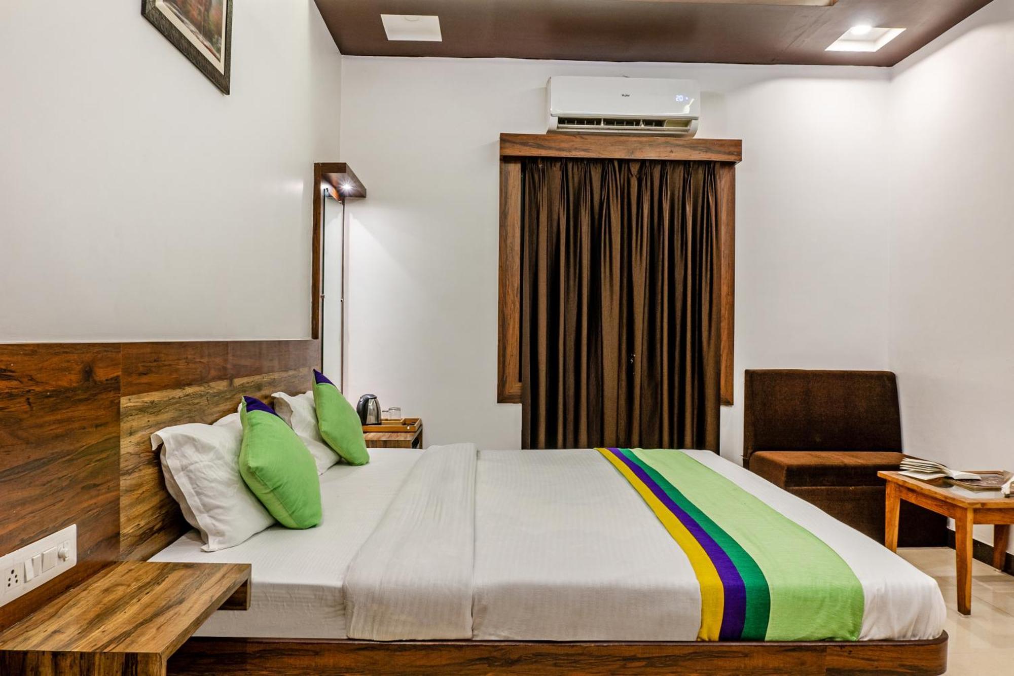 Hotel Treebo Spirit Residency Udaipur Exterior foto