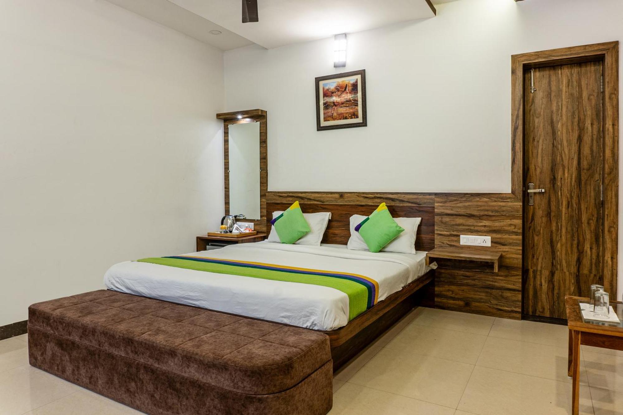 Hotel Treebo Spirit Residency Udaipur Exterior foto